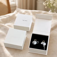 Emballage cadeau en velours pour les boutiques de marques, vente en gros