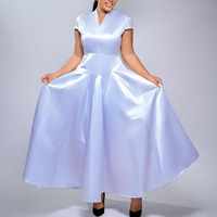 Robe de soirée formelle sur mesure OEM ODM pour femme, grande taille, en satin, col en V, col montant, manches courtes, coupe évasée et volumineuse