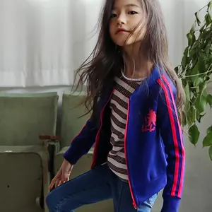 日本の女の子子供服ティーンヒップホップウェアカスタムデザイン中国サプライヤーからのスポーツ服