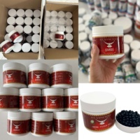 Complément alimentaire pour pigeons voyageurs en gros : Pilules vitaminées idéales pour le développement et la volée