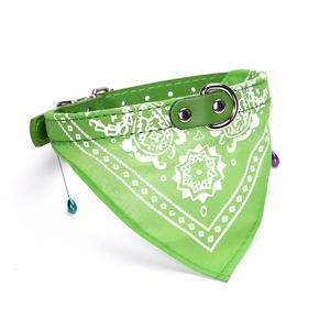 Warna-warni eksotis cetak Totem anjing Bandana kerah ramah lingkungan PU poliester lampu logam syal dekorasi Modern tersedia - Product Image 5