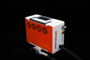 Macchina <span class=keywords><strong>per</strong></span> Pulizia <span class=keywords><strong>Laser</strong></span> Portatile da 200W Raycus a Impulsi <span class=keywords><strong>per</strong></span> Rimozione Dettagliata di Ruggine e Vernice da Parti Metalliche Complesse e Stampi - Product Image 6