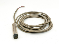 Nouveau capteur de proximité inductif original E5712ge08d1 1030vdc 2 fils sans boîte pour équipement d'automatisation
