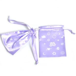Sacs à cordon en satin de soie de luxe personnalisés avec logo, pour bijoux, sacs anti-poussière en satin de lavande, et emballages pour extensions capillaires - Product Image 6