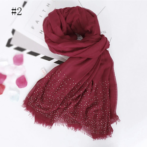 De moda Hijab con piedra al por mayor Jersey de algodón chal musulmana bufanda de <span class=keywords><strong>la</strong></span> gasa para las mujeres - Product Image 6