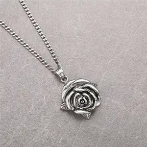 Men's Necklace Old Black Rose Flower Key Fight Pendant Necklace Fashion Simple Stainless Steel Jewelry