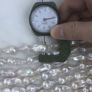 Zhuji Großhandel natürliche süße kleine Barock Perlens trang, dreifach A-Klasse, hoher Glanz, sehr saubere Oberfläche, 10-13mm Breite - Product Image 2