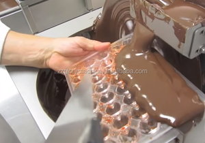 Fournisseur chinois de machine à faire fondre/tempérer/enrober le <span class=keywords><strong>chocolat</strong></span> multifonctionnelle avec une capacité de 8/15/30/60/100 kg par heure à prix avantageux - Product Image 6