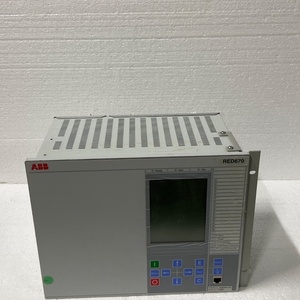 Relais différentiel de ligne RED670 1MRK004810-DC pour PLC - Product Image 4