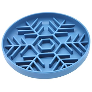 Nouveau Bol Anti-Glouton à Ventouse Flocon de Neige de Noël pour Chiens et Chats, Gamelle Anti-Glouton en Silicone pour Chiens et Chats - Product Image 2