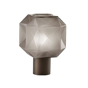 Nouvelle lampe de table en porcelaine de style nordique moderne minimaliste, design créatif personnalisé pour le salon, l'art ou la chambre à coucher, chevet - Product Image 1