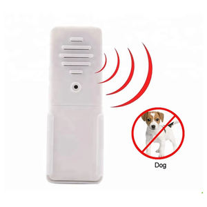 Venta caliente CE ROHS ABS Control de ladridos de perros Tapón de ladridos Repelente ultrasónico para perros - Product Image 1