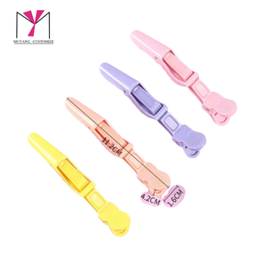 Pinzas para el pelo negras de cocodrilo para peluquería, personalizadas al por mayor MUYANG 2026 - Product Image 2