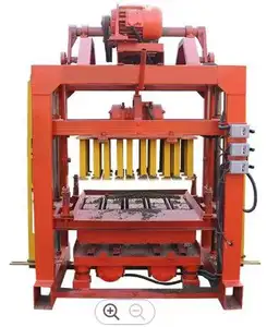 Máquina de fabricación de ladrillo
