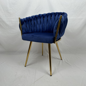 Fauteuil d'appoint en velours tissé à la main avec accoudoirs, dossier incurvé tressé moderne, <span class=keywords><strong>chaise</strong></span> de salle à manger, pieds en métal doré et noir, <span class=keywords><strong>chaise</strong></span> de vanité de luxe - Product Image 4
