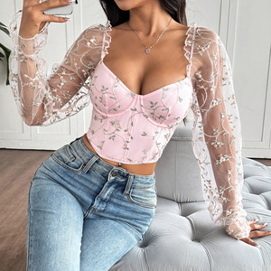 Yicheng Sexy Respirant Broderie à Paillettes Sans Bretelles Top Court Femme Dos Nu Dentelle <span class=keywords><strong>Corset</strong></span> Fitness Blouse en Maille Y2K - Product Image 5