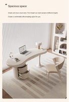 Bureau d'écriture et d'ordinateur en bois moderne, durable et luxueux, de style français, idéal pour les espaces commerciaux compacts