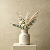 Vase en céramique blanche de style Wabi Sabi, texture en relief, vase à fleurs en porcelaine pour la décoration intérieure de la maison