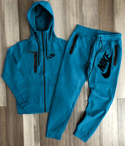 nike outlet jogging suits