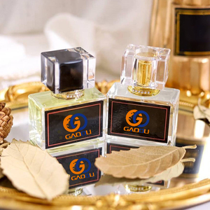 Bottiglie di profumo con confezione da 30 <span class=keywords><strong>Ml</strong></span> <span class=keywords><strong>50</strong></span> rotoli e scatole 10 bottiglie di profumo di lusso vuote 30 <span class=keywords><strong>ml</strong></span> 50ml all'ingrosso - Product Image 4