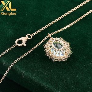 Collier en or massif 18 carats avec saphir ovale vert Paraiba aquamarine cultivé en laboratoire, idéal pour les cadeaux féminins - Product Image 4