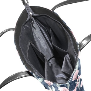 Sac à main en cuir PU personnalisé de luxe avec logo imprimé, grand sac à main pour femmes, sac fourre-tout pour femmes - Product Image 5