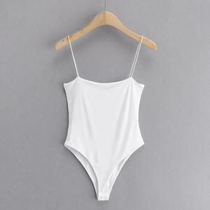 Cnshell पतली रबर स्ट्रैप फ्लैट-टॉप इलास्टिक तंग कैमसोल महिलाओं की डबल लेयर कम कट स्लिम फिट बॉडी - Product Image 4