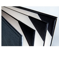 Protège-menu carré en cuir PU à double panneau estampé à chaud Yimi Leather Supplier (A4/8.5x11) pour restaurants et hôtels