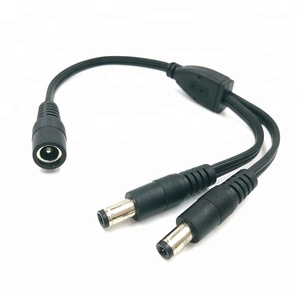 12V 24V <span class=keywords><strong>DC</strong></span> 5,5*<span class=keywords><strong>2</strong></span>,1mm Cable de alimentación 1 macho a <span class=keywords><strong>2</strong></span> hembra enchufe <span class=keywords><strong>DC</strong></span> Power Splitter Y Cable para tira de luz LED CCTV - Product Image 2