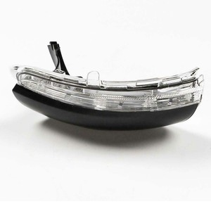 Luz Direccional para Volkswagen Polo 6R0949101D, Lado Izquierdo y Derecho, Repuesto Halógeno - Product Image 2