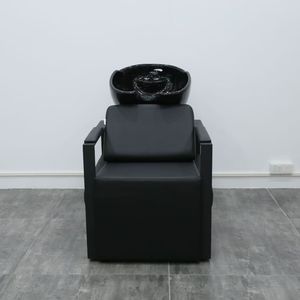 Station de lavage de cheveux moderne personnalisée, très demandée, pour salon de coiffure et institut de beauté, avec fauteuil de shampoing et bac en céramique - Product Image 1