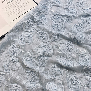 Tissu en dentelle écologique africain Aso Ebi avec broderie florale, ruban, dentelle chenille et sequins pour robe de mariée nigériane - Product Image 1