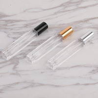 Botol Parfum Isi Ulang Kaca Silinder Kustom Permukaan Embun Beku Ukiran Mini Kompak Botol Semprot Bening untuk Makeup Minyak Esensial