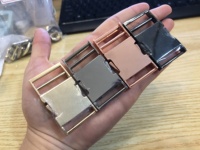 MZhardware, fournisseur direct d'usine en Chine, boucles métalliques à dégagement latéral en alliage de zinc de différentes couleurs, 16 mm-38 mm