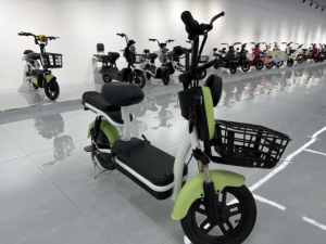 Bicicleta <span class=keywords><strong>El</strong></span>éctrica Urbana de 2 Ruedas con Motor de Cubo Trasero sin Escobillas de 48V 350W de Alta Velocidad y 3 Velocidades, con Batería de Plomo-Ácido, Alcance de Más de 60 km - Product Image 2