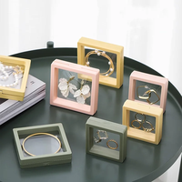 Boîte d'emballage en plastique anti-chute en gros, boîte flottante en PE transparente pour bijoux et petits cadeaux
