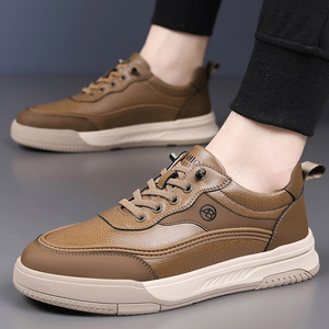 Men's Leather Walking Shoes <b>Round</b> Toe Low Heel <b>Cushioned</b> Rubber Outsole Solid Color Casual Style - Product Image 4