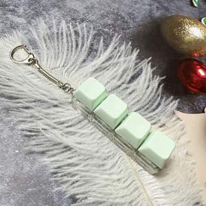 Teclado Mecánico de 4 Teclas Transfronterizo, Juguete Antiestrés de Plástico con Forma de Eje de Prueba, Llavero para Apretar con los Dedos - Product Image 3