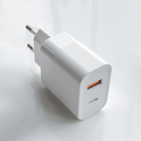 Cargador USB C+A de 30W con Doble Puerto, Carga Rápida PD, Enchufe Europeo, Cargador de Pared Compacto, Adaptador de Corriente para Teléfono Inteligente, Tableta y Portátil