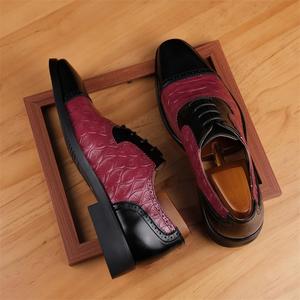Chaussures Oxford décontractées pour hommes de haute qualité, vente en gros d'usine, chaussures habillées en cuir véritable pour hommes - Product Image 1