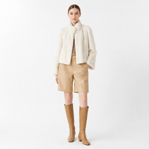 Top in Vera Pelliccia di <span class=keywords><strong>Visone</strong></span> <span class=keywords><strong>Bianco</strong></span> Ghiaccio a Strati, Monopetto Corto Casual con Pannelli Orizzontali e Collo Alto, Abbigliamento Invernale da Donna - Product Image 3