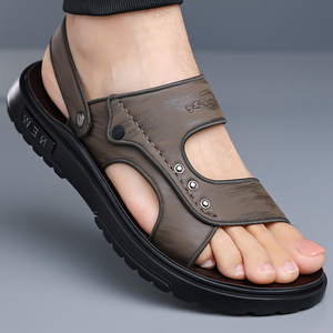 รองเท้าแตะชายหาดฤดูร้อนของผู้ชายแบบแบนกันลื่นพื้นนุ่มรองเท้าแตะลำลองกลางแจ้งสีกากีสีดำวัยกลางคนอายุ 40 60 ปี - Product Image 3