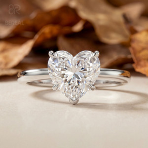 แหวนหมั้นเพชร VVS คุณภาพสูง ผลิตในห้องปฏิบัติการ รับรองโดย IGI เพชรสร้างในห้องปฏิบัติการ แหวนเงินแท้ 925 ประดับเพชรเม็ดเดี่ยว เครื่องประดับผู้หญิงสั่งทำพิเศษ - Product Image 1