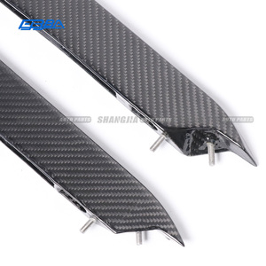 Guardabarros de Fibra de Carbono de Alta Calidad para Automóviles, Compatible con Aston Martin DB9 Repide OE CG43-280K63-AB - Product Image 3