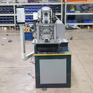 Nouvelle machine de profilage ZKRFM pour profilés et quilles, machine de fabrication de quilles en acier léger haute efficacité pour plafonds et cloisons - Product Image 3