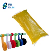 Colle thermofusible à application uniforme, couleur jaune, pour le rembourrage, fixation Velcro, application au rouleau, processus 150-180°C