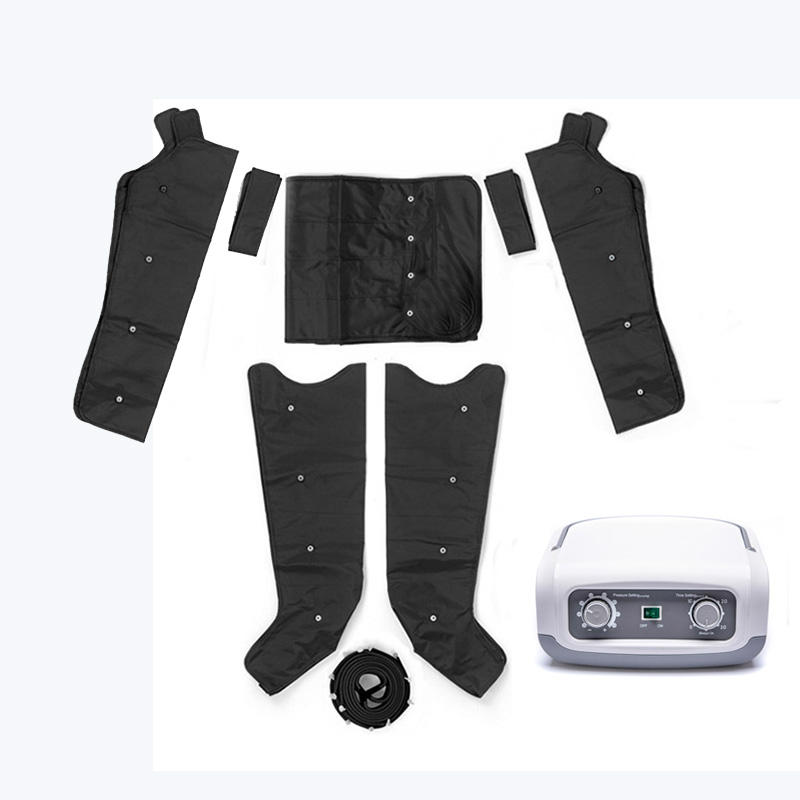 Machine blanche + manches noires