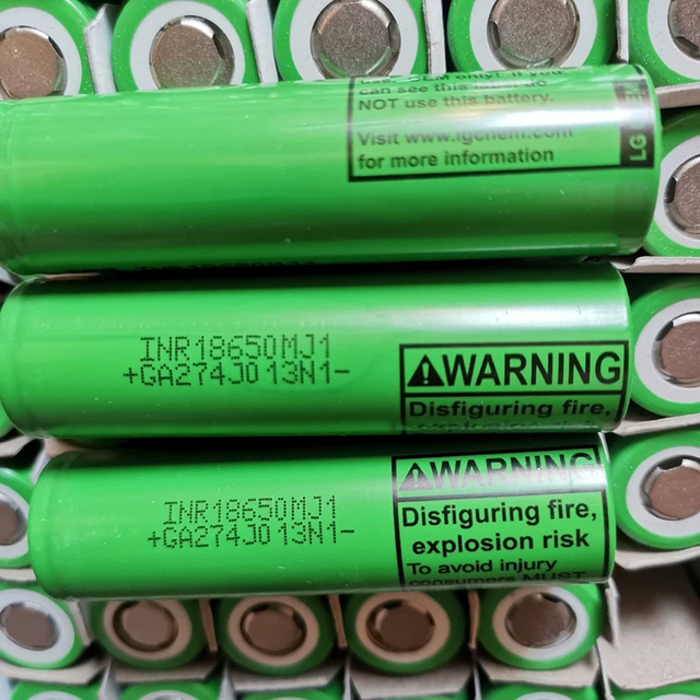 LGS INR18650-MJ1 18650 Lithium Ion Cell 3500mAh 3.6V 10A Grade a Rechargeable Battery for Power Bank Flashlight DIY Battery Pack