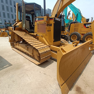 Bulldozer Caterpillar D5M Usado Original de Japón con Motor CAT 3116T, Bulldozer Mediano con Ripper para Construcción y Nivelación de Terrenos - Product Image 2
