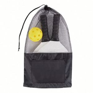 Bolsa duradera para raquetas de pickleball, de media malla, protege tus raquetas mientras ofrece una gran ventilación - Product Image 1